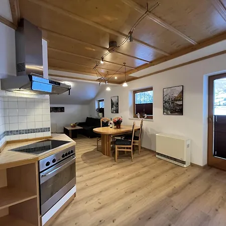 Apartment In Wald Near Krimml Waterfalls, Cleaning Included Wald im Pinzgau